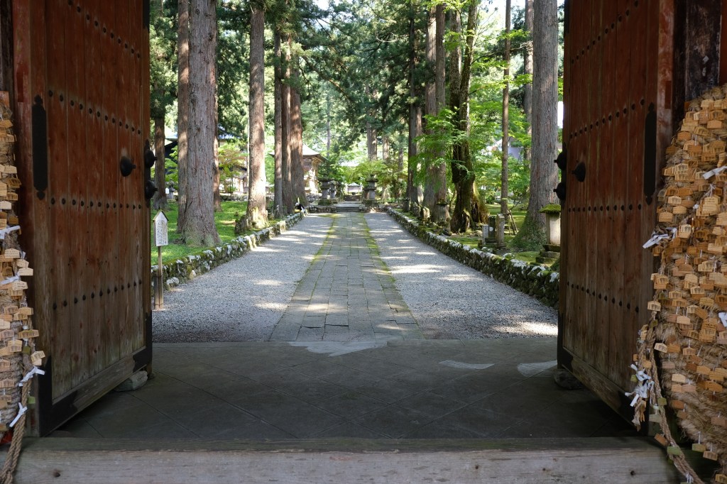 This image has an empty alt attribute; its file name is dscf1512.jpg